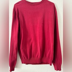 Classic Men’s Crewneck Sweater in Burgundy